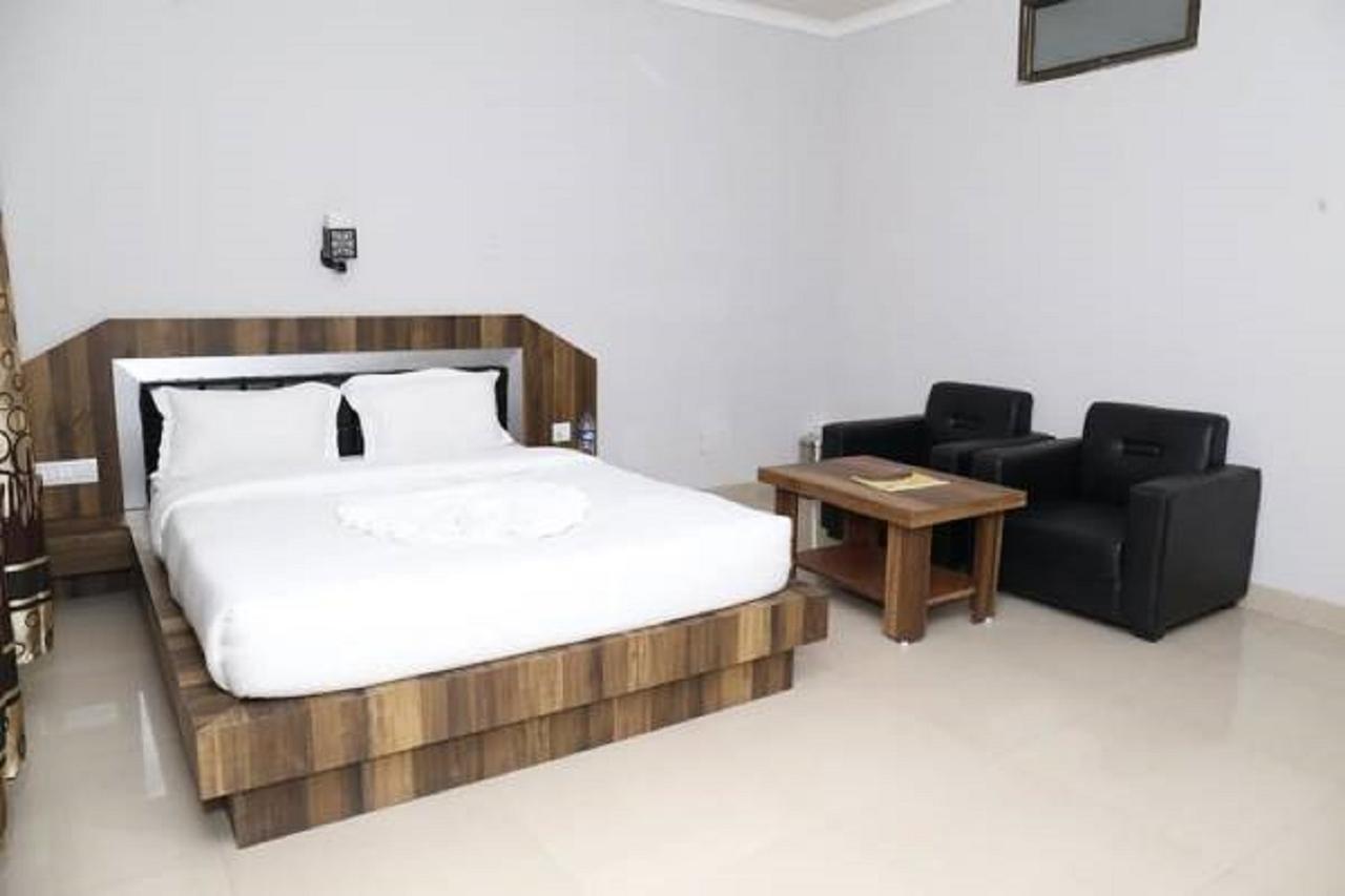 Hotel Europa Inn Dimāpur Buitenkant foto